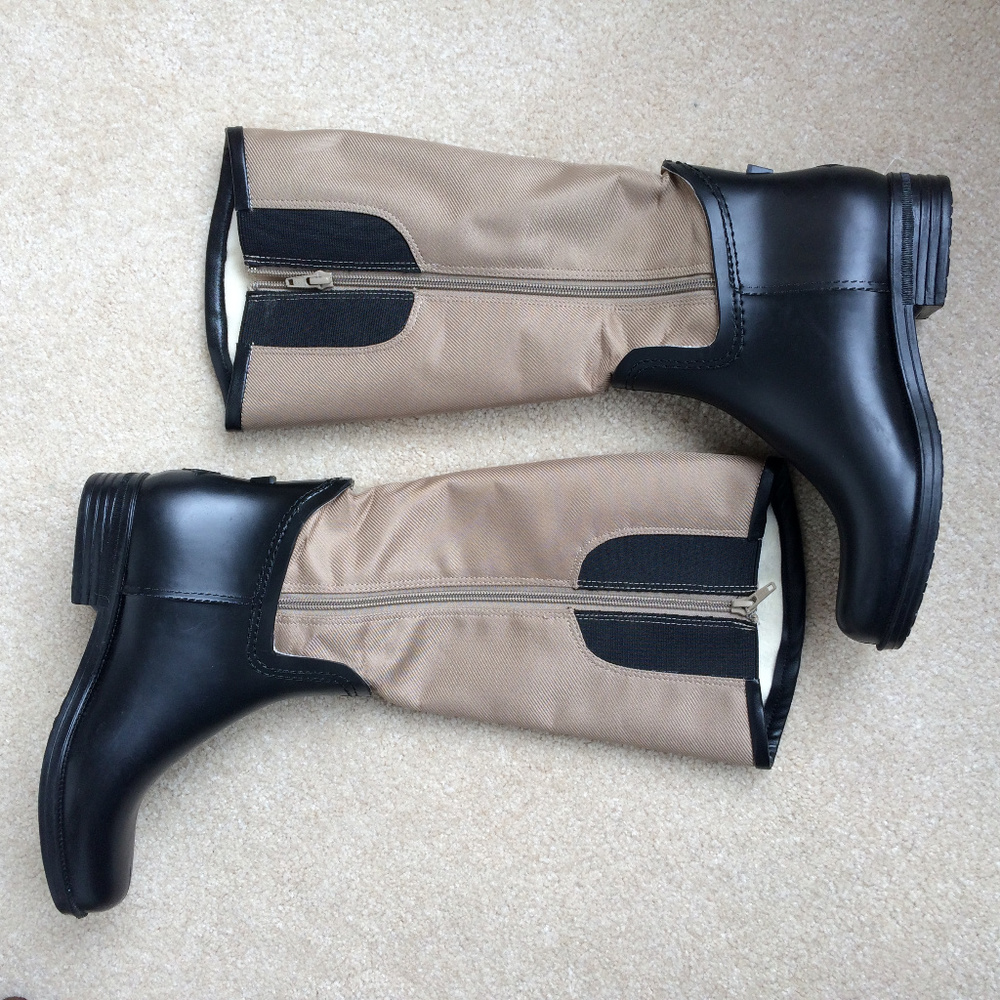 ⭐️HP⭐ Dav Coventry NWOT Tan Black Red Rain Boots 7 - Picture 6 of 8